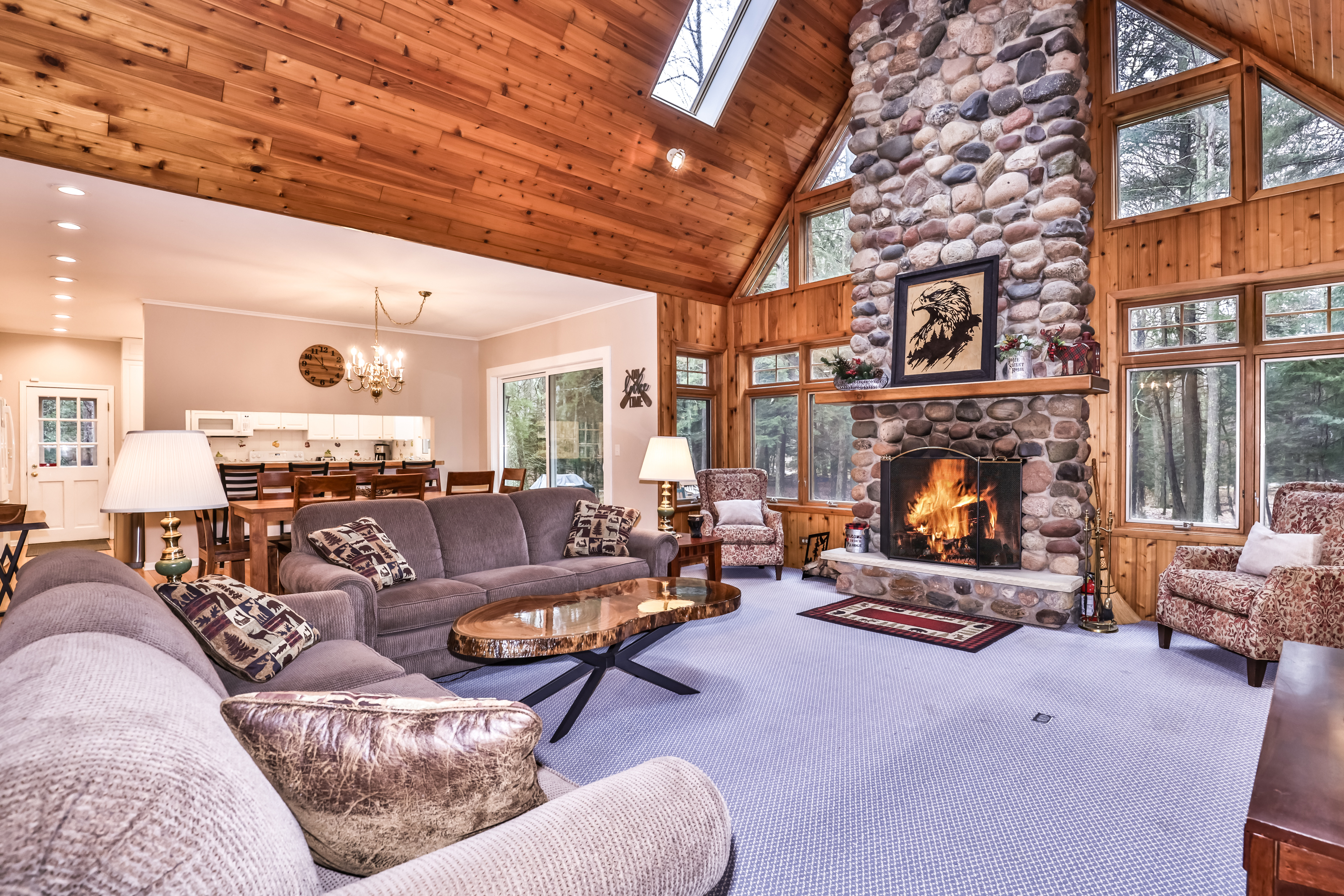 Deerview Chalet | Photo 9