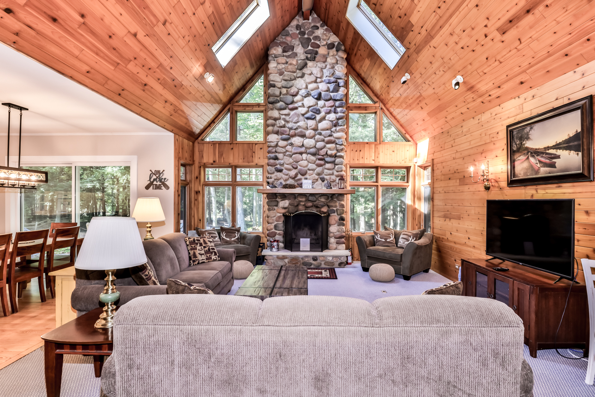 Deerview Chalet | Photo 10
