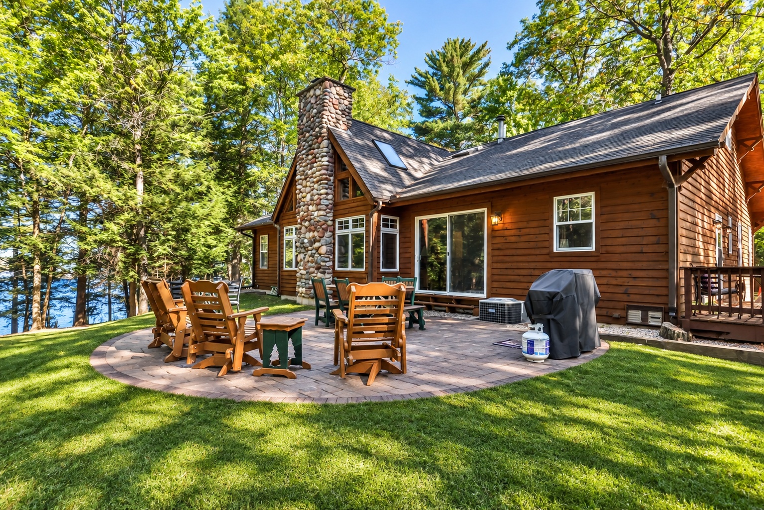 Deerview Chalet | Photo 1