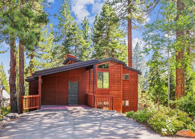 Hembrooke's Dollar Point Lakeview Home