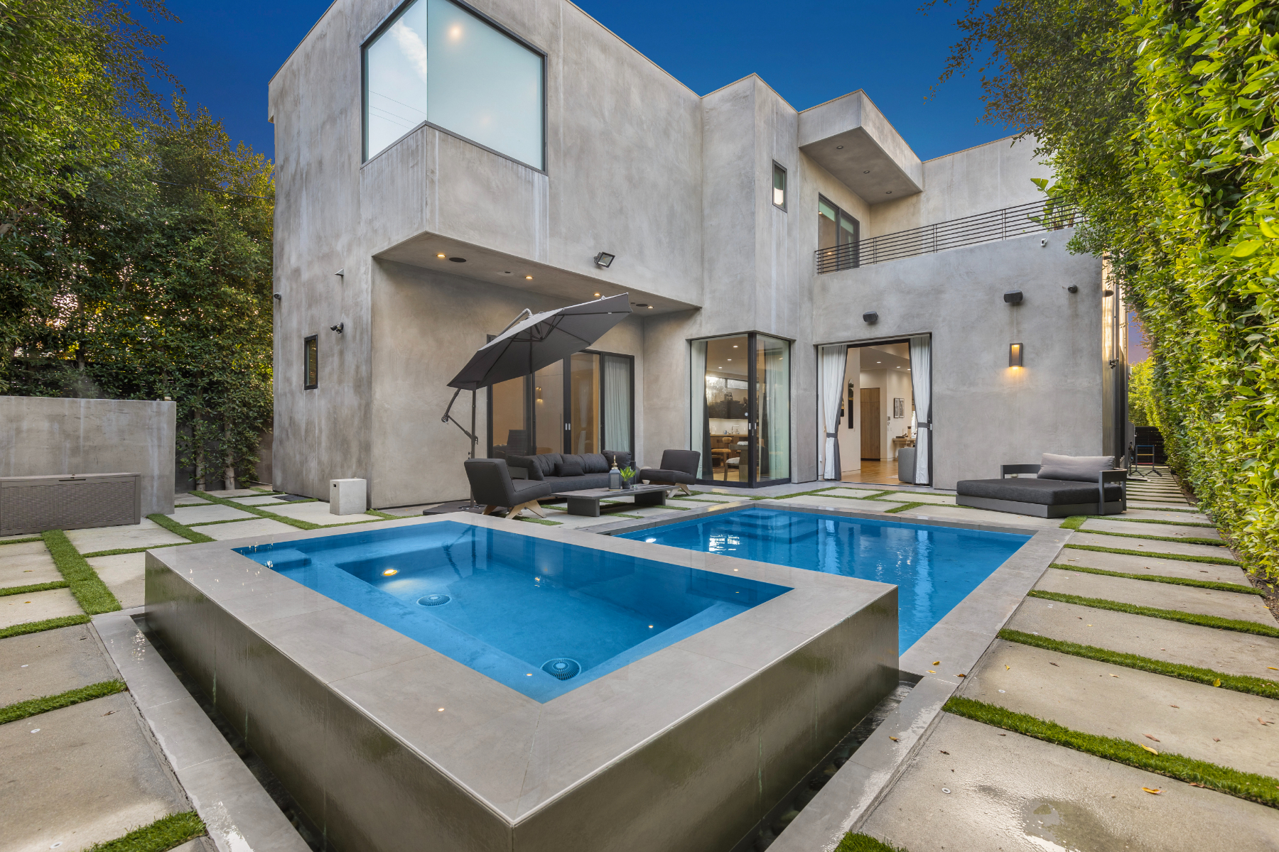 Oak Villa