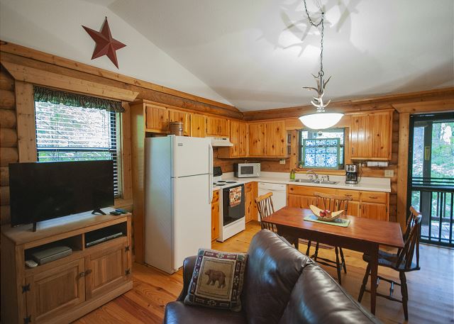 Blairsville, GA United States - Bear Paw Cabin | Majestic Mountain Getaways