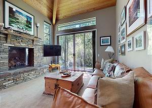 Snowcreek IV #545