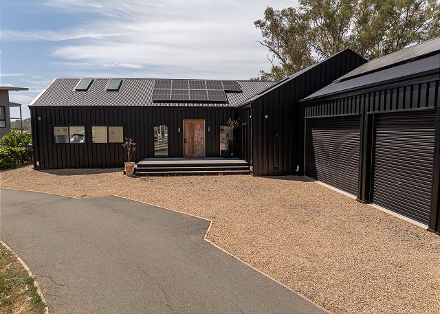 The Barn Bonnie Doon