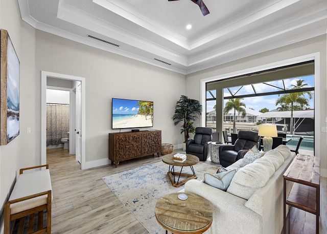 811 Apple Court 2