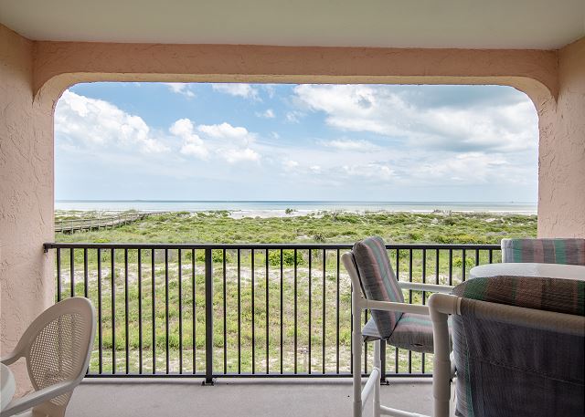 Living area ocean front balcony
