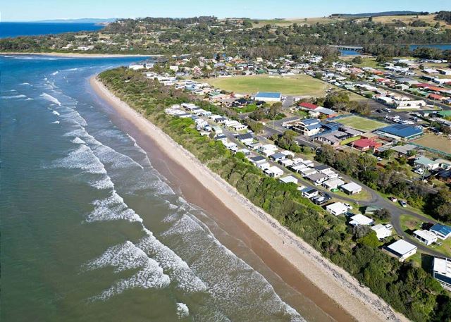 Esplanade Beach Retreat