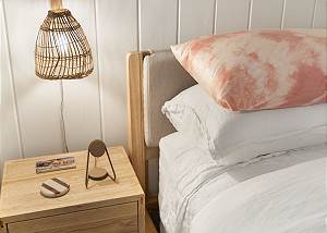 Picture perfect Hawaiian decor