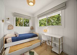 Guest room with Trundle Bed