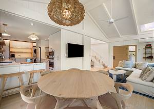 Dining area offers space for 6