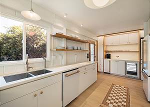 Lots of counter space