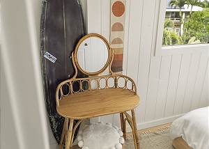 Cute Hawaiian decor