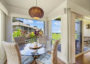 Dining area for 4