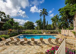 Pool and Hot Tub, exclusively for  Pali Ke Kua guests 