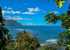 Beautiful Kauai! Stunning views, lush, green, dramatic mountains