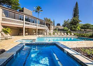 Pool area for Pali Ke Kua guests.  Hideaways Restaurant on site 