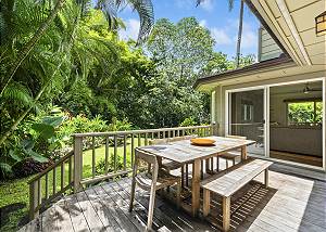 Lanai with dining table