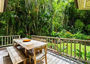 Enjoy dining al fresco