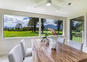 Clear views of the mountains and golf greens. 