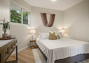 Cal King Bed