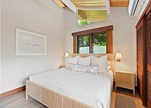 Master with en suite bathroom