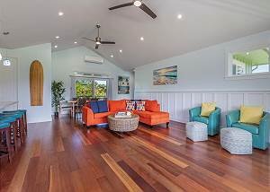 Large living area with a back and front lanai