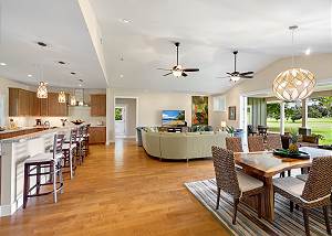 Open themed concept, large dining area and spacious kitchen 