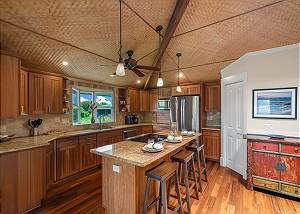 Beautiful kitchen with a large walk in pantry