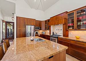 Enjoy the kitchen while entertaining for guests