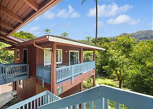 Private deck space off the master bedroom