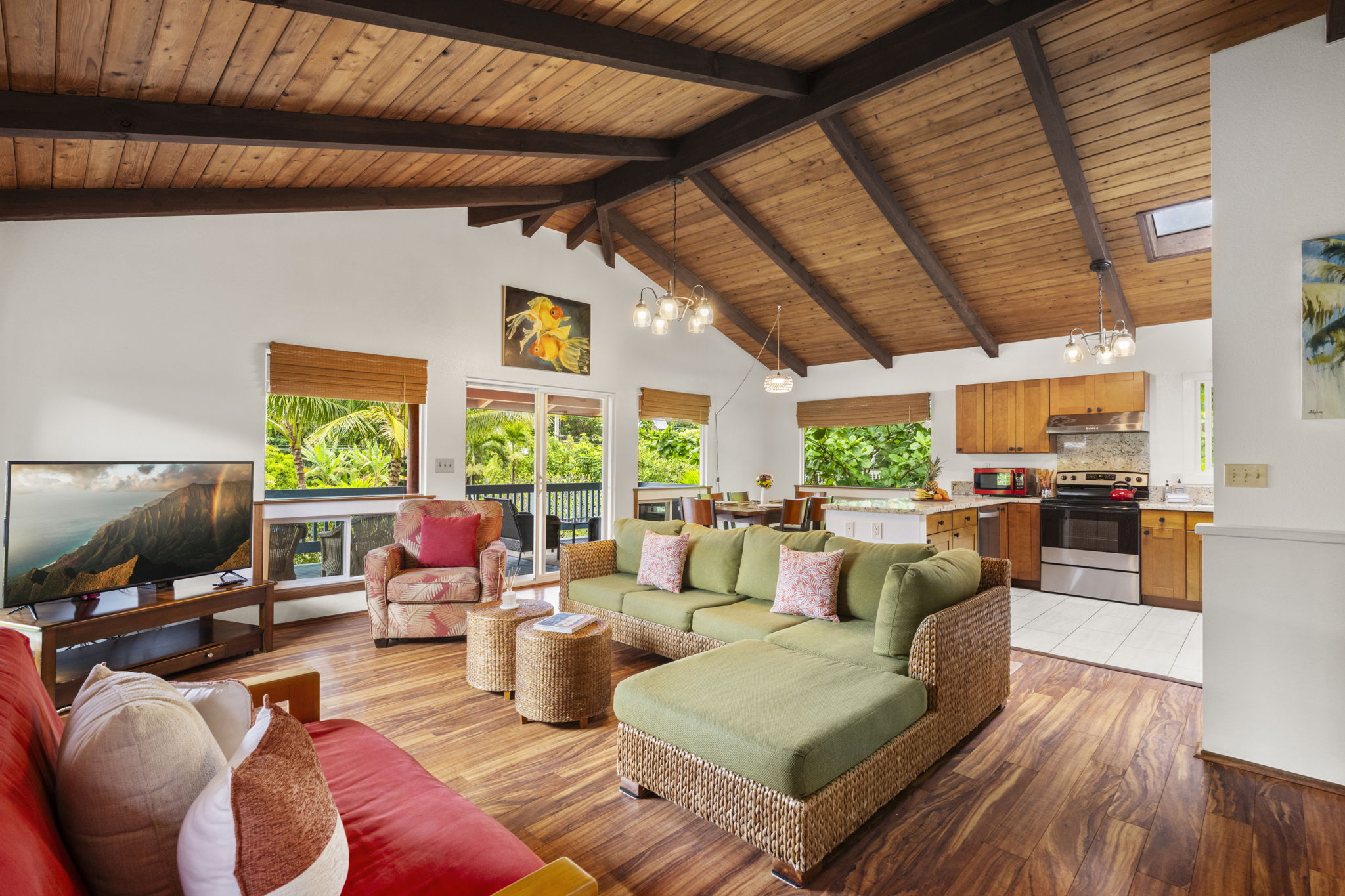 Hale Haena Kai - Hawaiiana Home, walk to the beach TVNC#5154