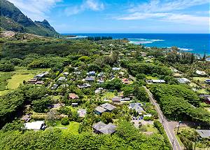 Aerial shot angled towards Ke'e Beach