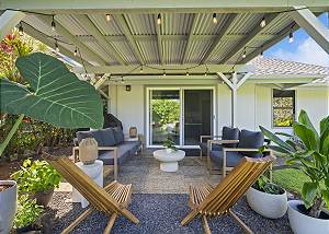 Your tropical Paradise Home awaits