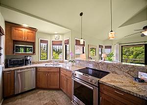 Stainless appliances, modern cookware and more