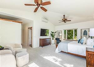 Master bedroom with en suite bathroom