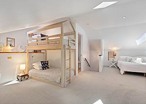 Guest Bedroom, large and spacious