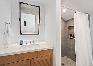 Full Guest bathroom located in the top bedroom 