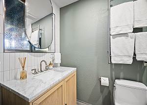 Full Guest Bathroom