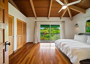 Master bedroom with lanai access