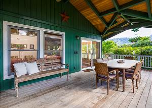 Perfect area for dining and relaxing