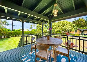 Enjoy the tropical breeze on the lanai