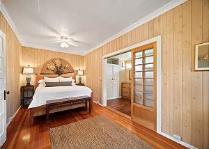 A beautiful bedroom to rest in