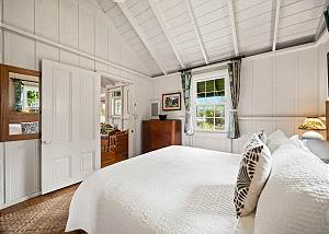 The room and decor takes you back to old Hawaiian charm