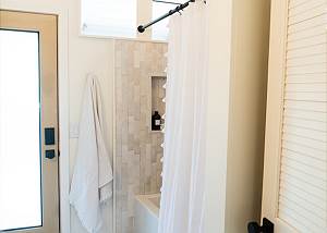 Shower tub in the bathroom 