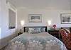 King Bed 