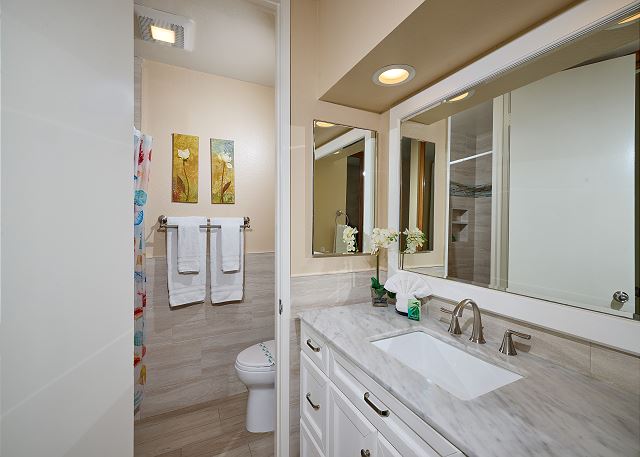 E15 Ultimate Beachfront Cottage 6