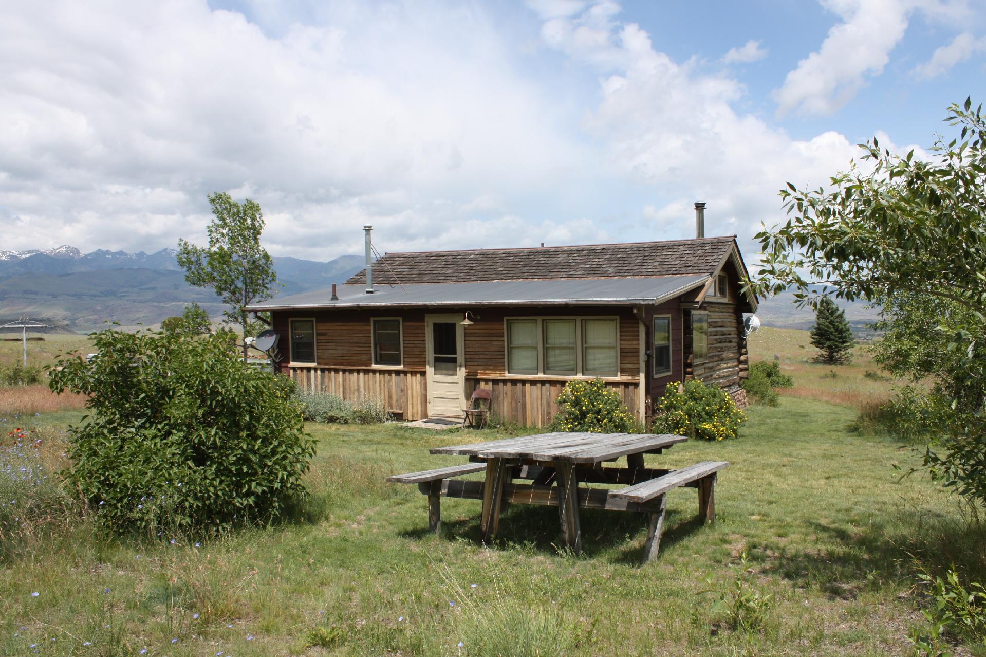 Absaroka Cabins Mountain Home Montana Vacation Rentals