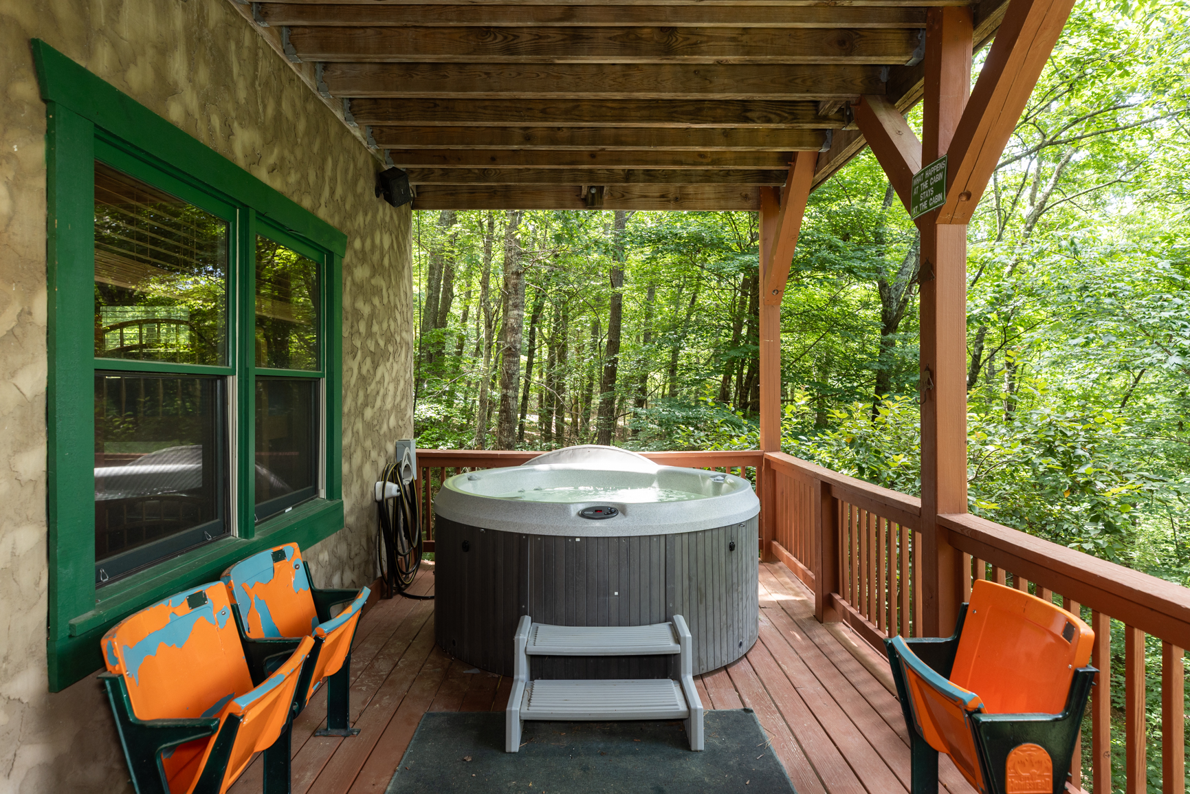 Hurricane Hideaway - Powder Horn Mountain | Photo 2