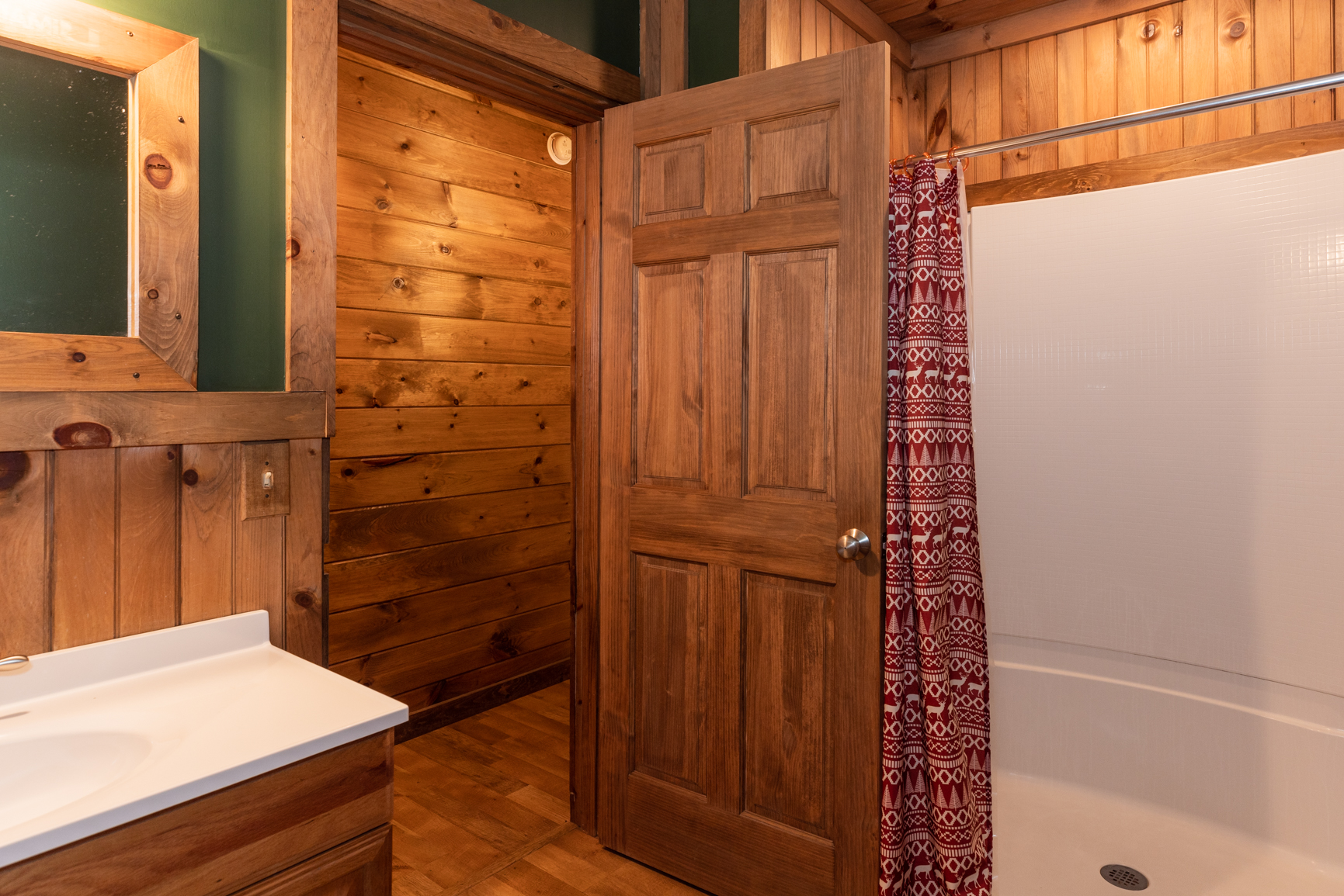 Basement full bathroom