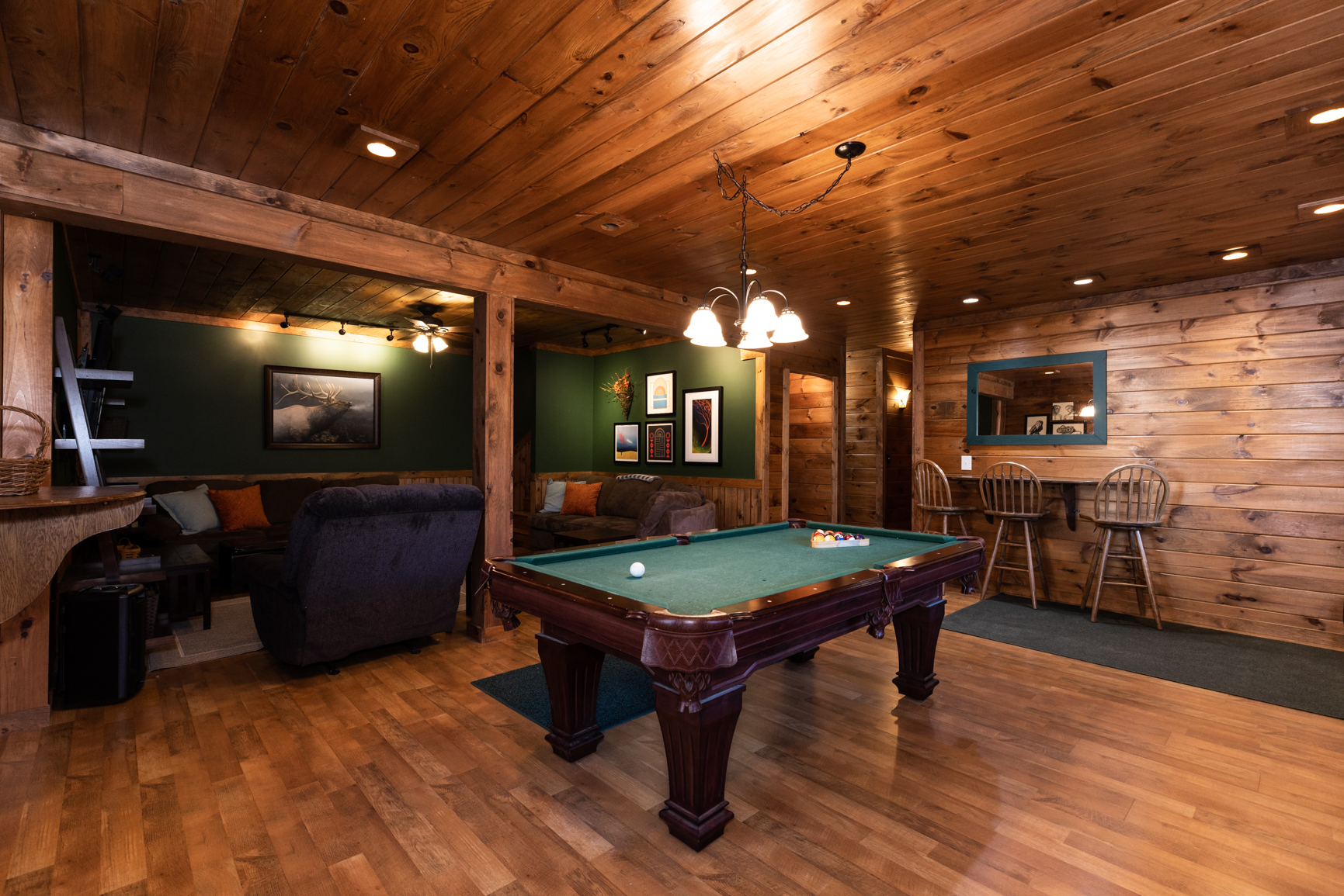 Basement game room pool table